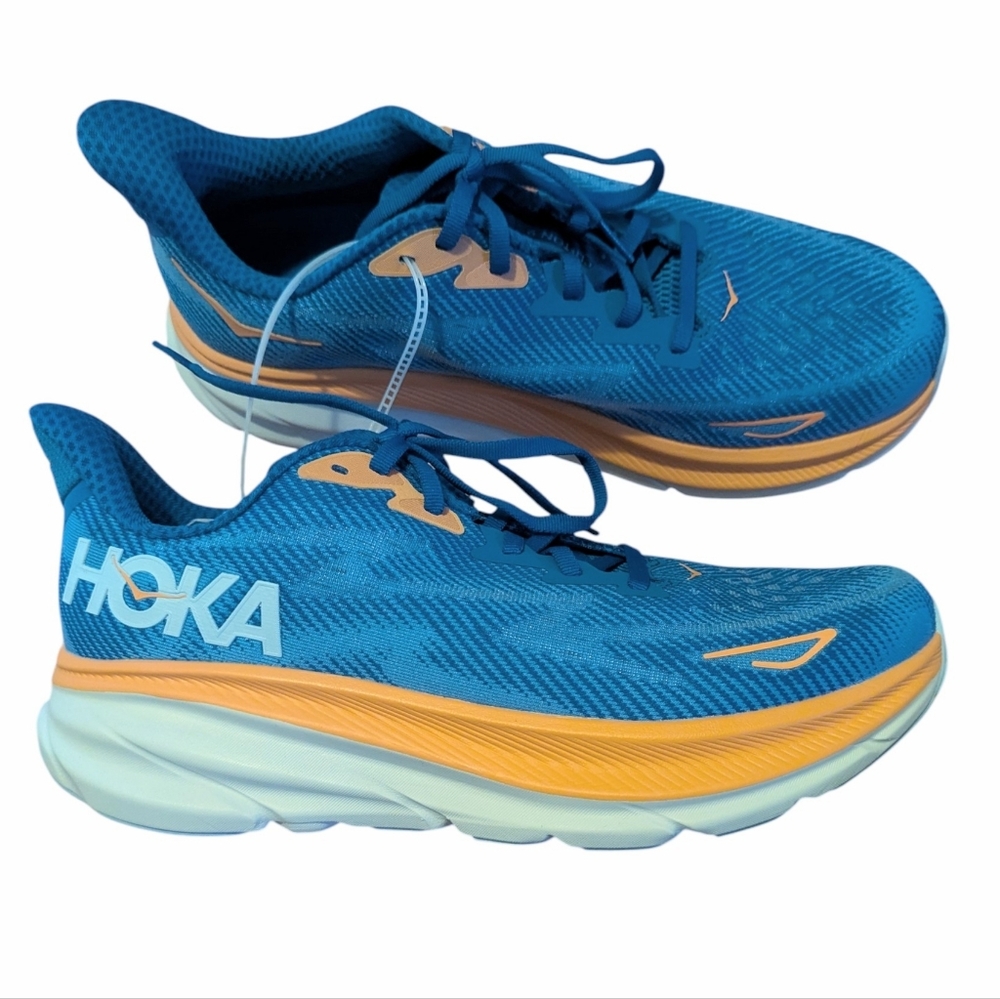 Hoka Men's Clifton 9 Running Sneakers Size 10